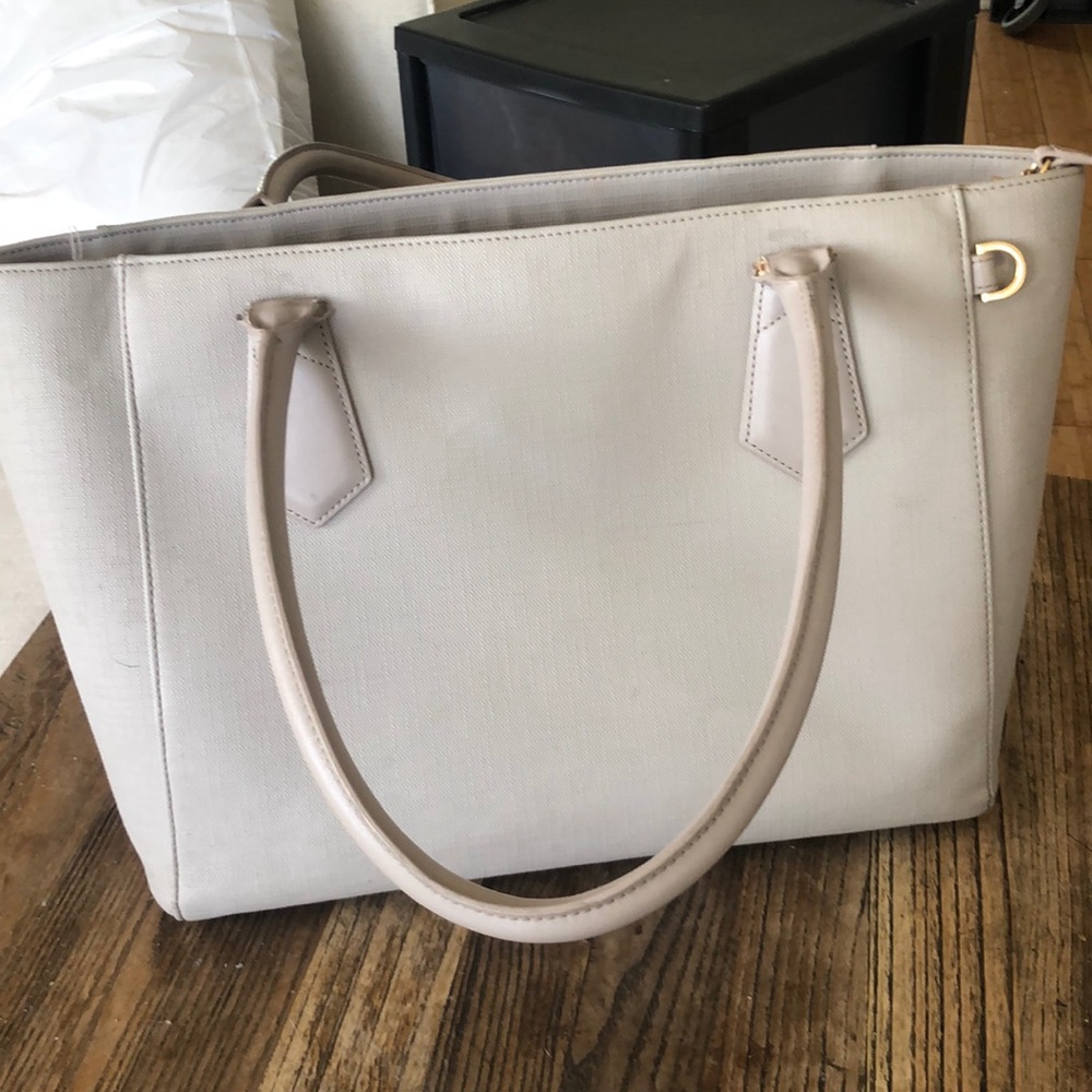 Large danger Dover cream Tote